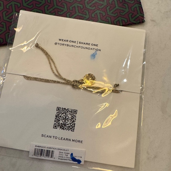 Tory Burch #embraceambition Bracelet - Picture 2 of 5